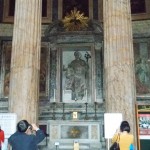 Pantheon Altar/Artwork, Rome